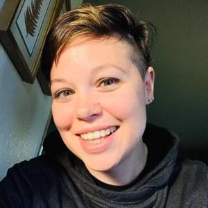 Meet your Posher, Kendi